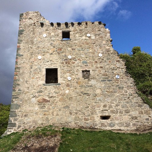 The gorgeous ruined castle of the Maclachlan Clan on the shores of Loch Fyne. 2014 will see castle conservation, new paths and family trails around the bay.