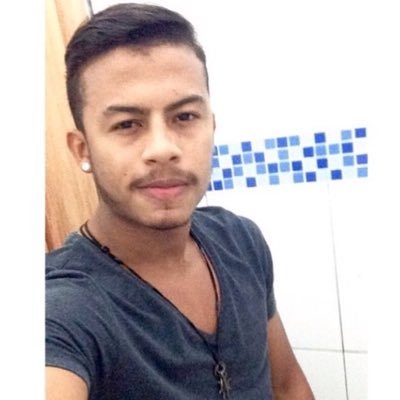 Deus é bom o tempo todo, o tempo todo Deus é bom!