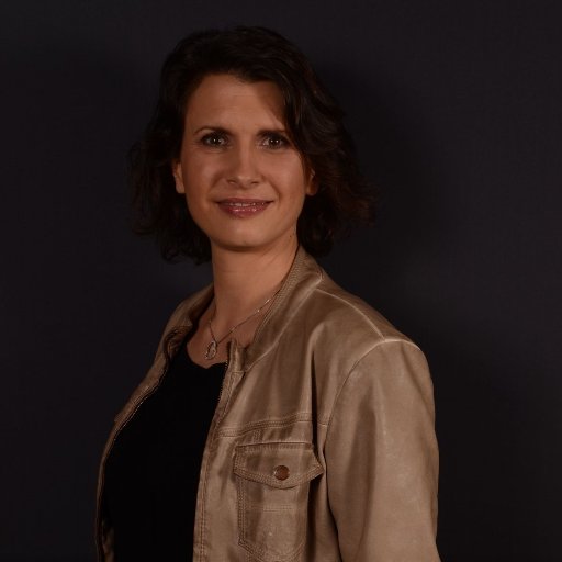 sylvie_bruneau's profile picture. responsable de communication interne @Orange_France #cominterne #editorial #management #BonheurAuTravail