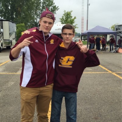 2witrbob's profile picture. 