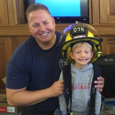 Firefighter/Paramedic at West Chester fire Dept. IAFF 3518. Father, Husband,Veteran (Navy) Huge Cincinnati Bengals fan (season ticket holder). Love my Buckeyes.