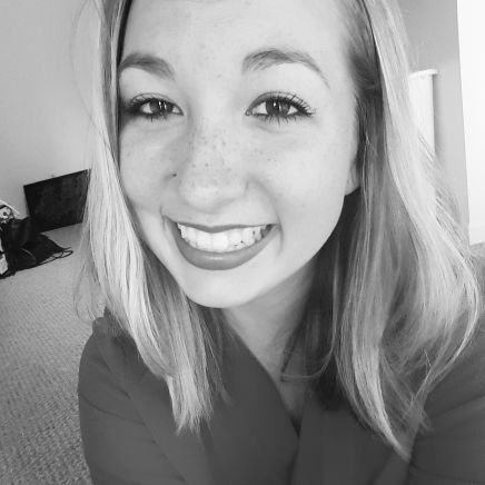 She/Her
Eastern Michigan University Alumna•Creative Writer