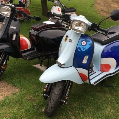 Northern Soul fan, puts on live bands and northern soul nights in Milton Keynes.
