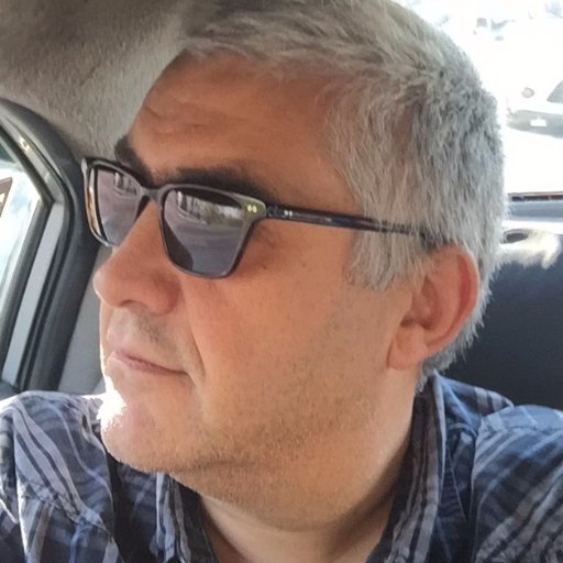 hbmertoglu's profile picture. Male