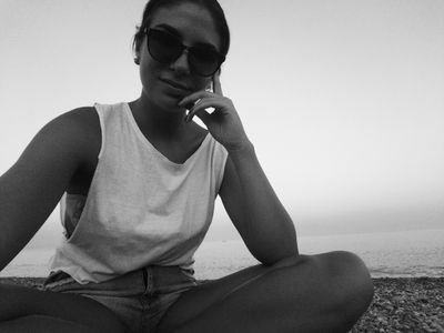 “Si la vida te da mil razones para llorar, demuestra que tienes mil y una para soñar. Haz de tu vida un sueño y de tu sueño una realidad /Biología en la UMA
