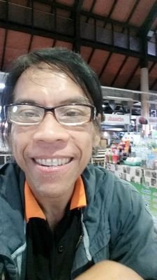 surapark2495's profile picture. Digital marketing expert
