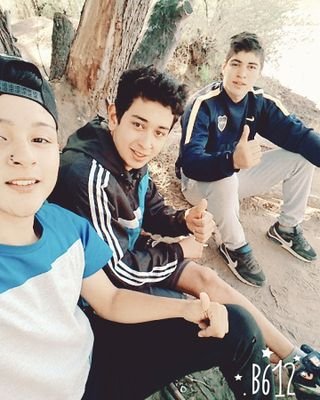 EmirJeldres's profile picture. Prefiero Fumar Y Volar Antes Que Amar Y Llorar (8