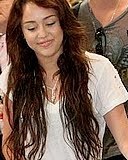 One in a million, Miley Cyrus Lovers, ninguém ama igual 2
moderadoras: @tatizarif e @marinascrip .