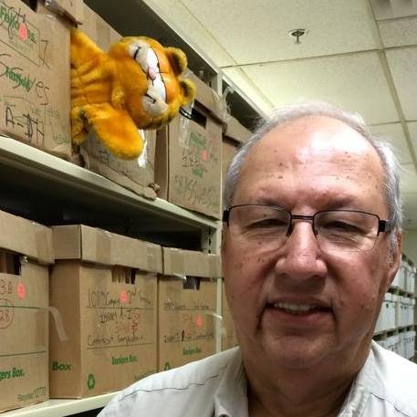 Retired Archivist, Lone Arranger, friend of Librarians, Photographer, KG5WHY, #LMTweetup alum, #AvGeek. Opinions are my own.