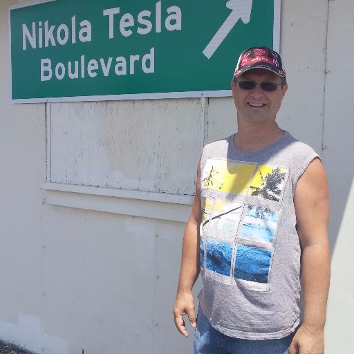 cberlo's profile picture. New directions, new perspectives....