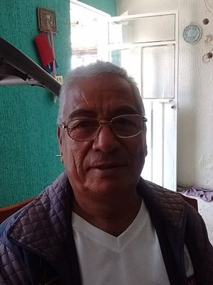 ApolinarFlore13's profile picture. Carisma