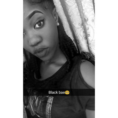 Faith kalu......
Frm abia state...
Luv singin,dancin,gistin,cookin n readin...