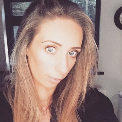 leannedoak's profile picture. 