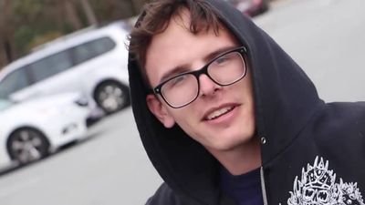 Hey I'm not complaining, but this is fucking shit.
#TWDRP