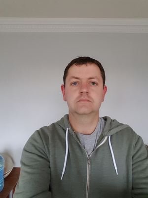 tellinuman16's profile picture. 