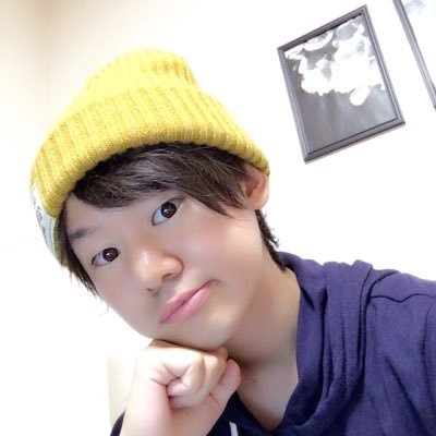 tooru_summer's profile picture. 鬼尻とおるです！
歌ったり、スマホやガジェットの最新情報、ゲーム実況等色々とやっています！
ポケカプレイヤーも頑張ってます🃏デッキは10個くらいを使ってて、色々オリジナルデッキを組んで毎日思案してたりします。