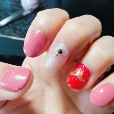 0211you_yukko's profile picture. ２人の子持ちの母ですが、嘔吐恐怖症です。同じ悩みを抱えている方、繋がれたら心の励みになります。克服するために少しずつ動き始めました。