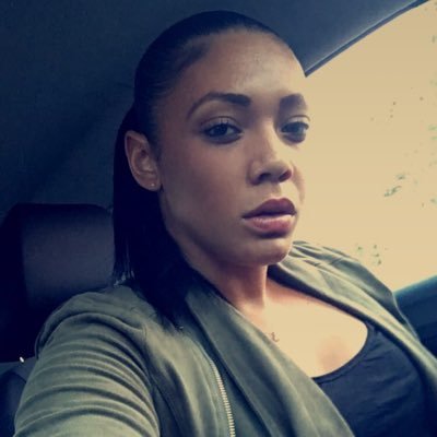 MeredithLang's profile picture. 