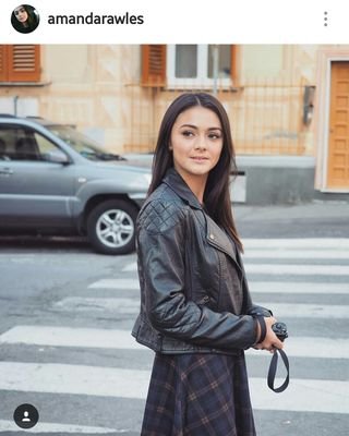 offAmandatic's profile picture. Official 2nd amandatic 
Film promise💋
As kanya👧
Keep suport amanda carol rawles😍
Not team but family❤❤
Enjoy with love amanda💓💕