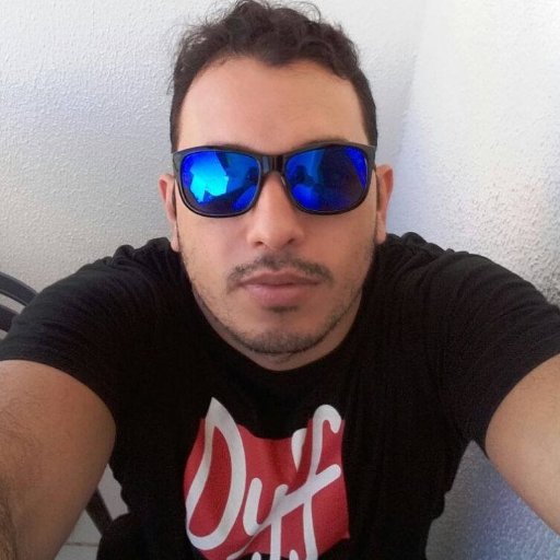 Apaixonado por programação, ti e afins. #PHP