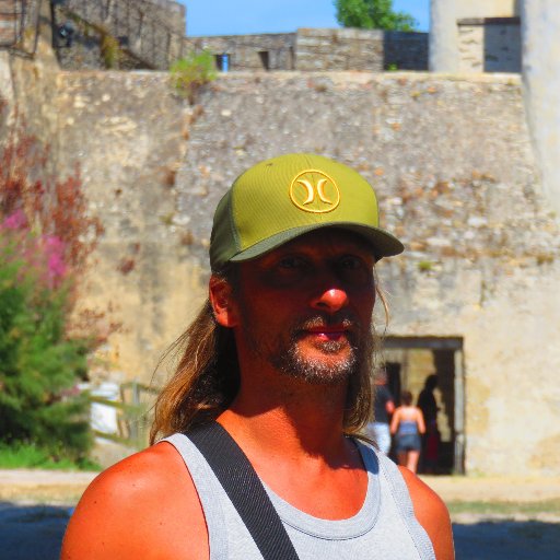 5ba28308902042d's profile picture. 