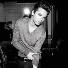 “ Something'll eventually go here. Maybe, who knows. ” { #MHRP | #Venimeux }
