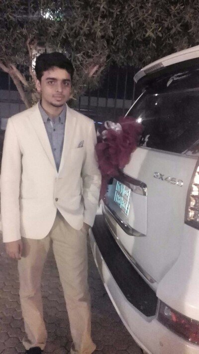 abdullahiqbal91's profile picture. Please follow me i will follow you