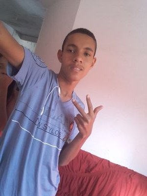 CarlosSSJBlue's profile picture. 