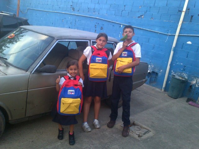 yimmi_porras's profile picture. Vendedo infomal