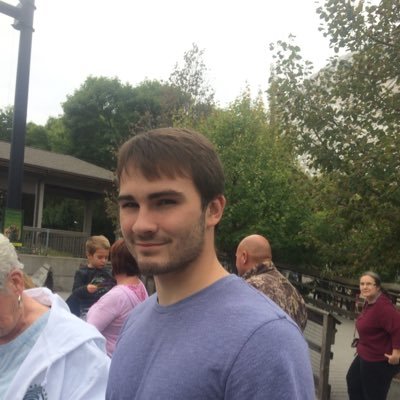 TKarsgaard's profile picture. instagram- karsgaard9 snapchat- bump_dady