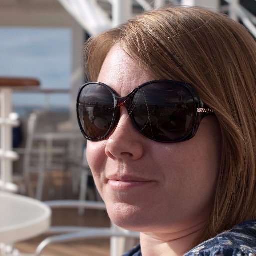 Hydro-climate Risks coordinator @CEHScienceNews. Views are my own.