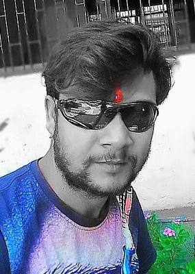ना राज़ है.. ज़िन्दगी..
ना नाराज़ है...ज़िन्दगी
 
बस जो है...
वो आज है..ज़िन्दगी........!!😂😂