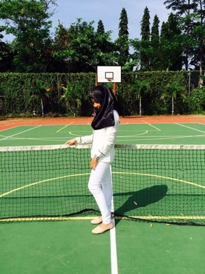 ariniamalia02's profile picture. Spread love not war | ig: @arini_rahma | snapchat : ariniamalia