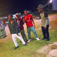D.T_ (@dontew674) 's Twitter Profile