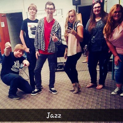 LHSJazz's profile picture. ~ Sing for the moment ~