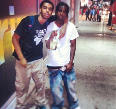 #LongLiveAno Never discuss cheese with rats and bread with birds