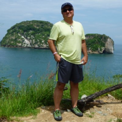 bobmohseni's profile picture. 