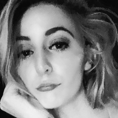 estellevandy's profile picture. est