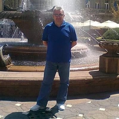 CriVar2000's profile picture. 