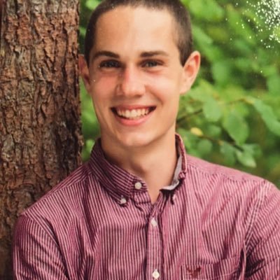 noahbflyin's profile picture. |Just Run| |UML'21|