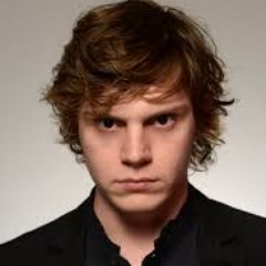 Esta pagina es exclusivamente para Evan Peters!