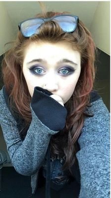 lifttabtoopen's profile picture. Gender neutral, anxiety girl