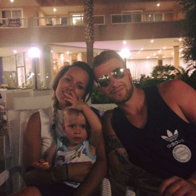 Father, blessed to be breathing and enjoying life. 24 - Family - Security - Life. I enjoy creating YouTube content, go check me out. YouTube - TheSmartyPants