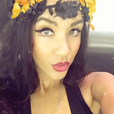 LotusLove25's profile picture. Life is infinitely fascinating. **Vibrate at the highest possible frequency**