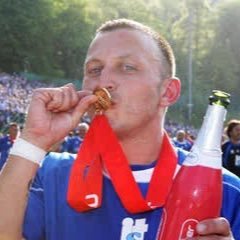 ex pro for Brighton from 1998 to 2012 playing 486 times winning 4 league medals ⚽️