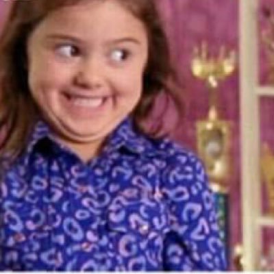 bitch_girlprobs's profile picture. When i was born i was hatched from a versace egg.