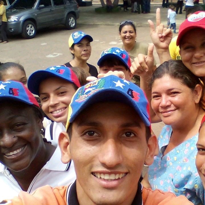 consejo comunal villa mercal de la parroquia marcial hernandez , san francisco , estado zulia