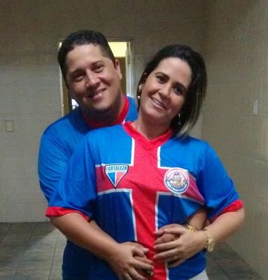 in_liana's profile picture. Segue? Sigo de volta!