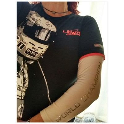 estnomm's profile picture. Si no me sigues porque voy con Hamilton, haces bien, nunca nos alcanzarías 😉 
Duermo en garaje.
F1 en vena
░H░A░M░M░E░R░ ░T░I░M░E░  (tolrato)