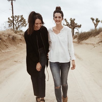 A lifestyle blog run by two girls with a passion for doing what they love, and sharing their experiences. treasuresandtravelsblog@gmail.com